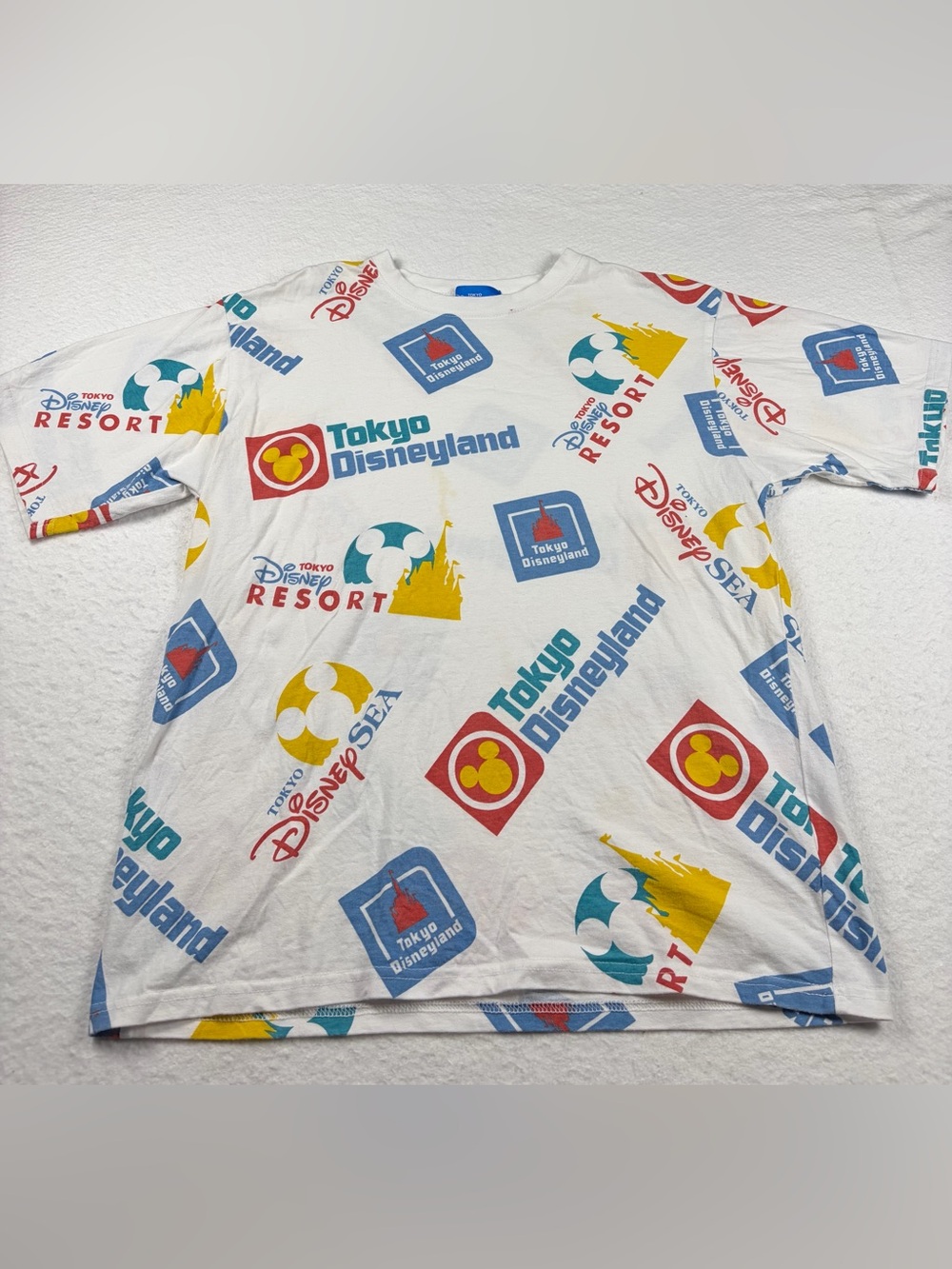 TDR 2023 Disney Tokyo Disneyland‎ Graphic Tee adult M